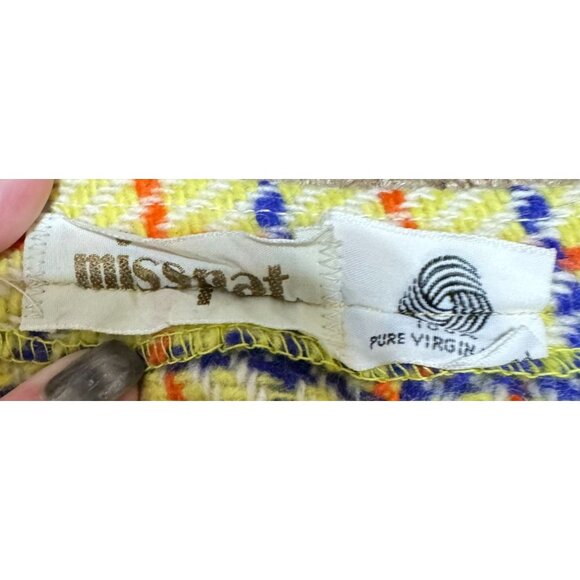 VTG MINI FASHION KILT SKIRT SMALL YELLOW 100% WOOL 70s MISS PAT SAFETY PIN WOMEN - Picture 4 of 4